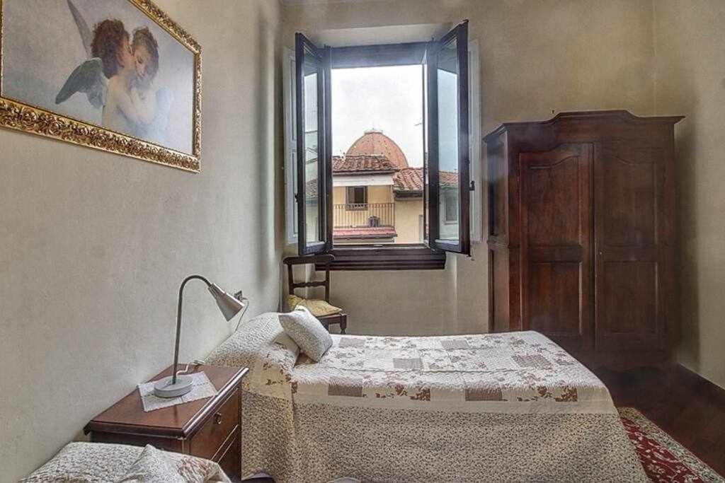 Spettacolare Vista Duomo Con Terrazza Apartment Firenze Bagian luar foto